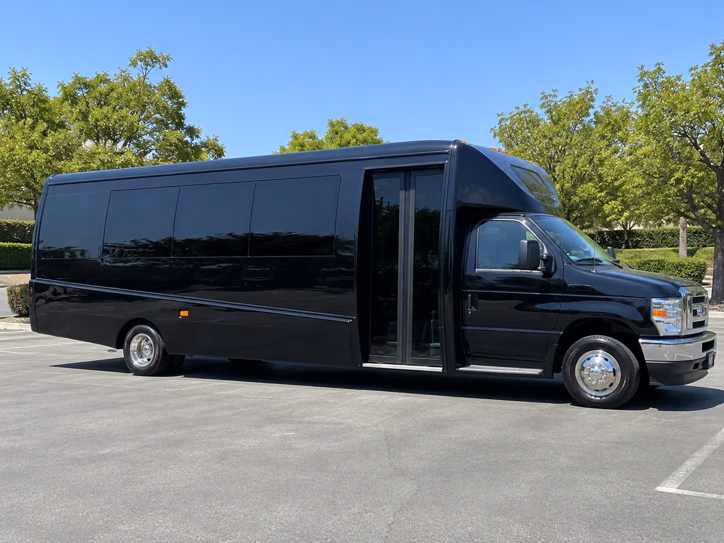 prom bus rentals for del city choctaw and nicoma park groups